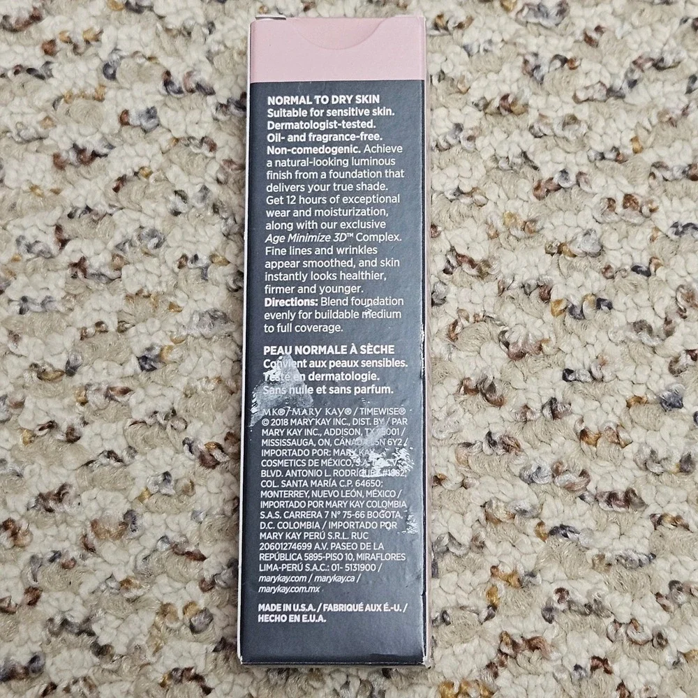 Mary Kay TimeWise Luminous 3D Foundation Ivory C 110 Normal to Dry Skin 1 oz